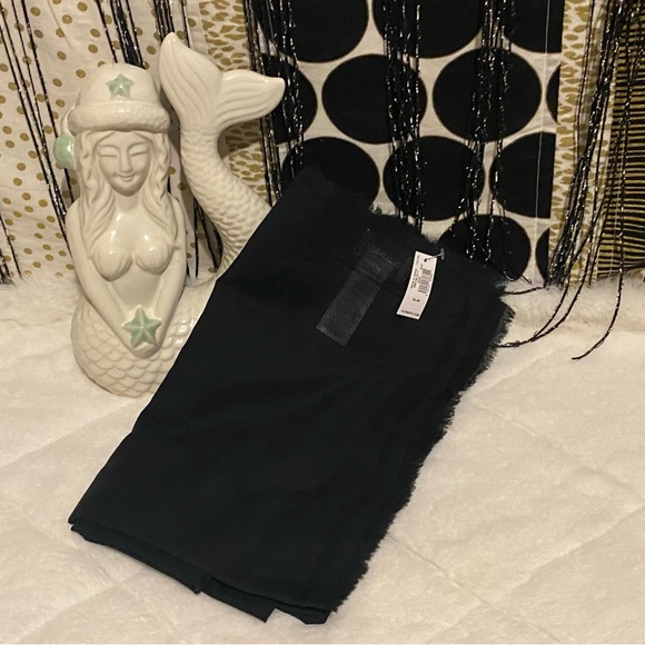 Old Navy Sarong Scharf - Picture 2 of 4